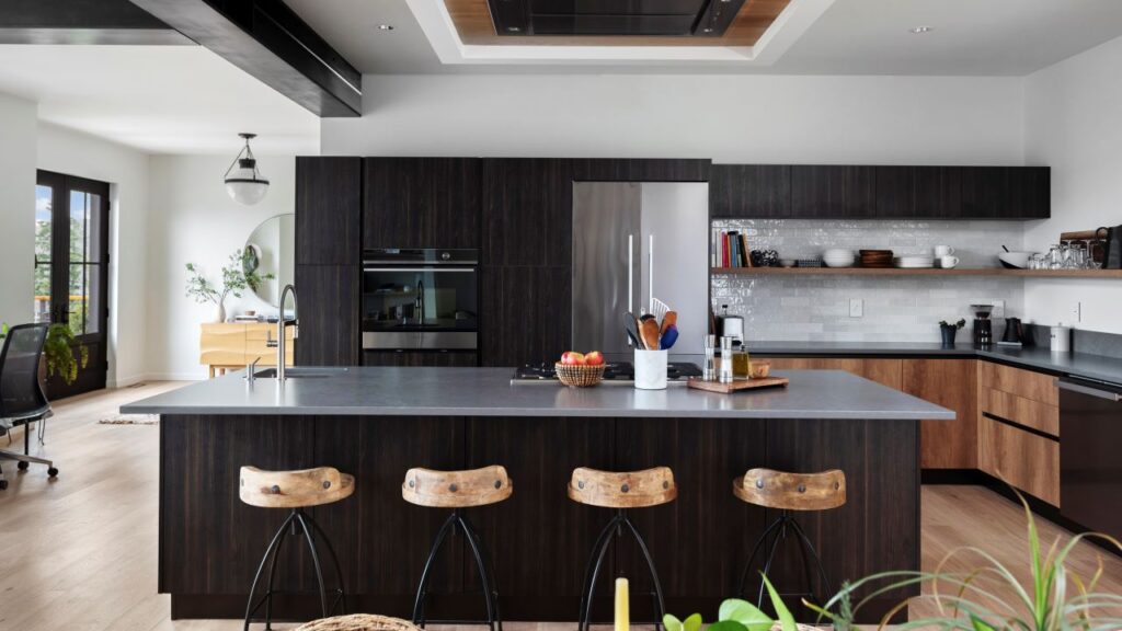 dark color kitchen cabinet design